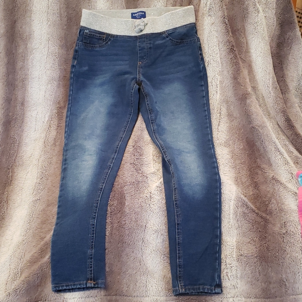 Arizona size 14 stretchy jeans